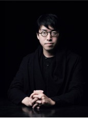 成田悠輔氏の画像
